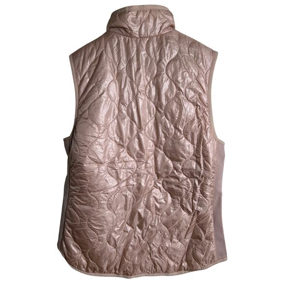 J. Crew Pale Pink Quilted Vest Neutral Peachy Pink Vest Puffer Size S - Picture 3 of 7
